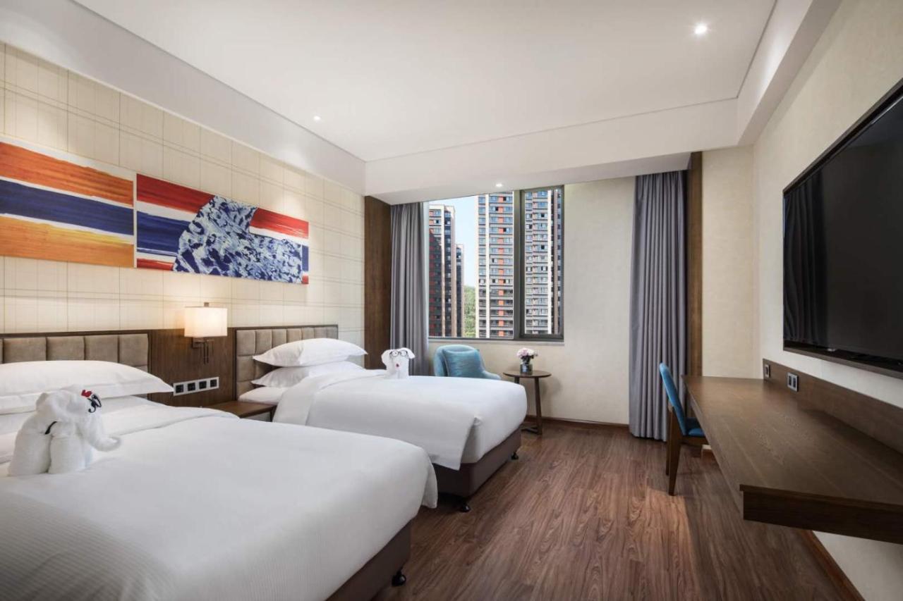 Ramada By Wyndham Baoji Jintai Hotel ภายนอก รูปภาพ