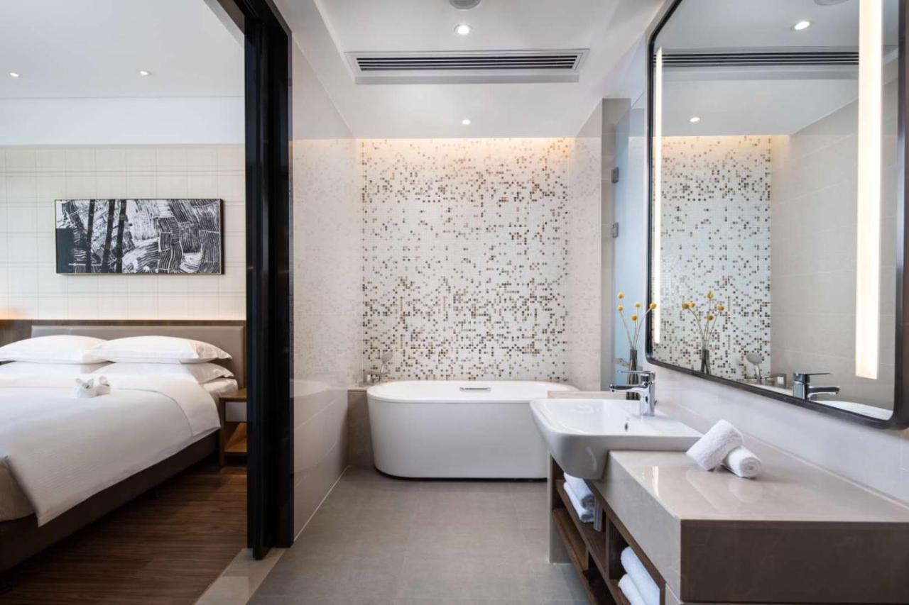 Ramada By Wyndham Baoji Jintai Hotel ภายนอก รูปภาพ